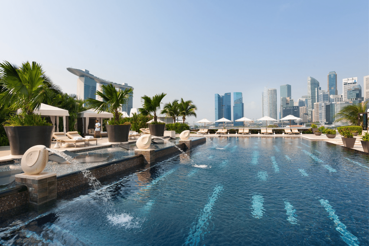 Mandarin Oriental Singapore Infinity Pools